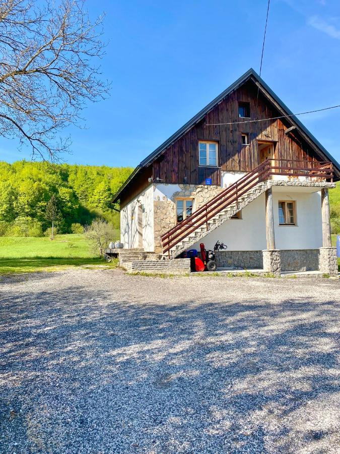 ホテル ゲスト ハウス プリトヴィッツェ ウォーターフォール Plitvička Jezera エクステリア 写真