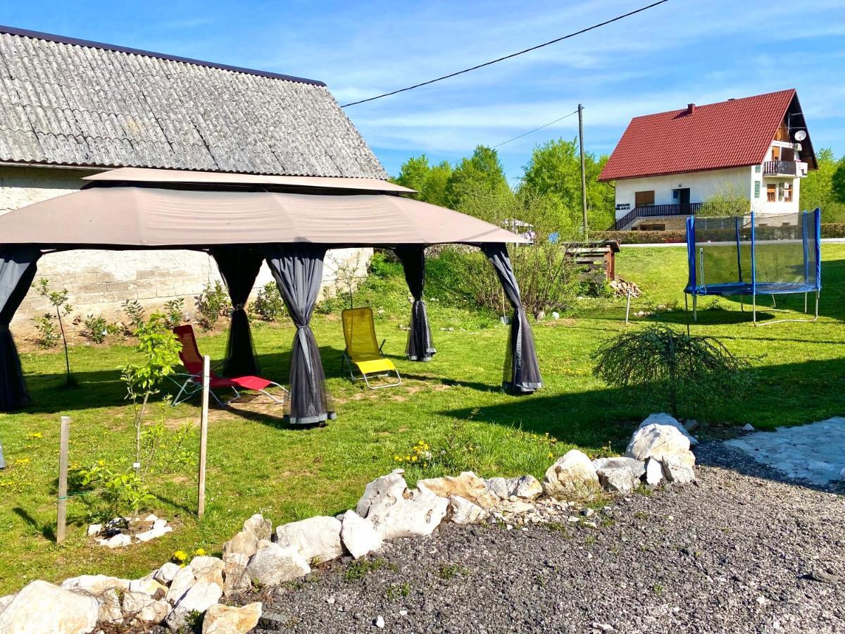 ホテル ゲスト ハウス プリトヴィッツェ ウォーターフォール Plitvička Jezera エクステリア 写真